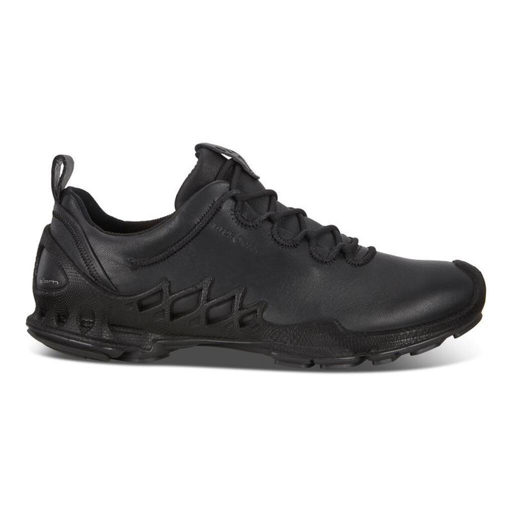 Ecco Biom Aex Low Mens Hiking Boots In Black Online - India AFV-481023